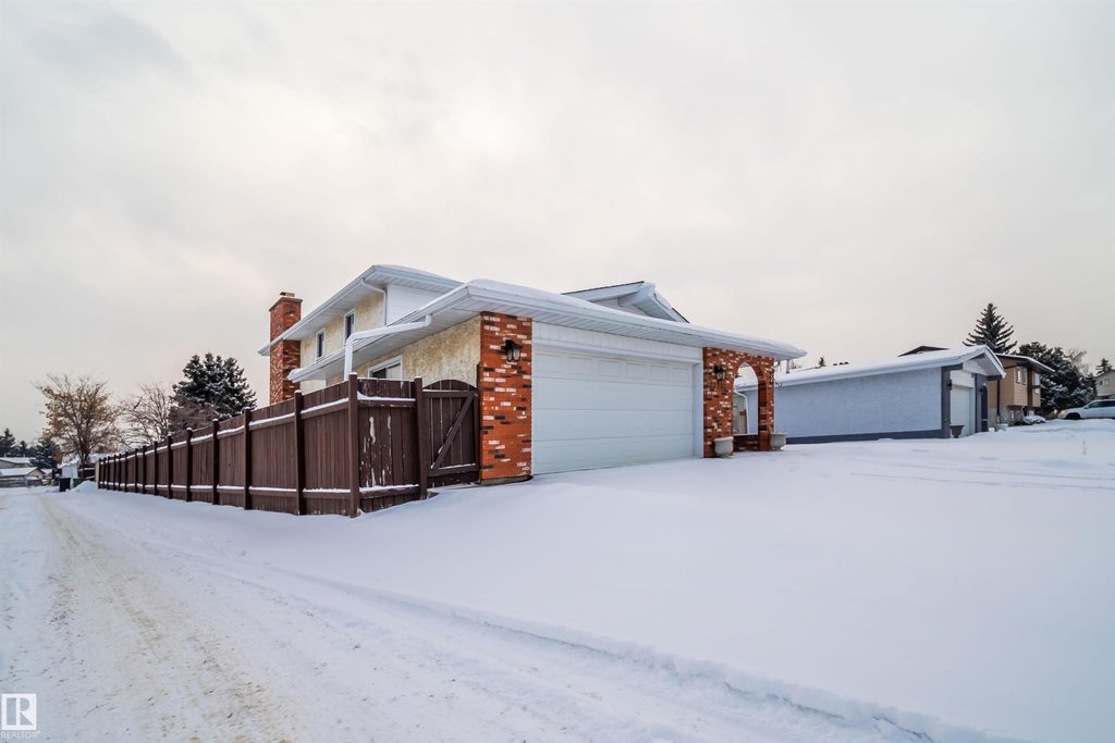 12203 158 Avenue Nw, Edmonton