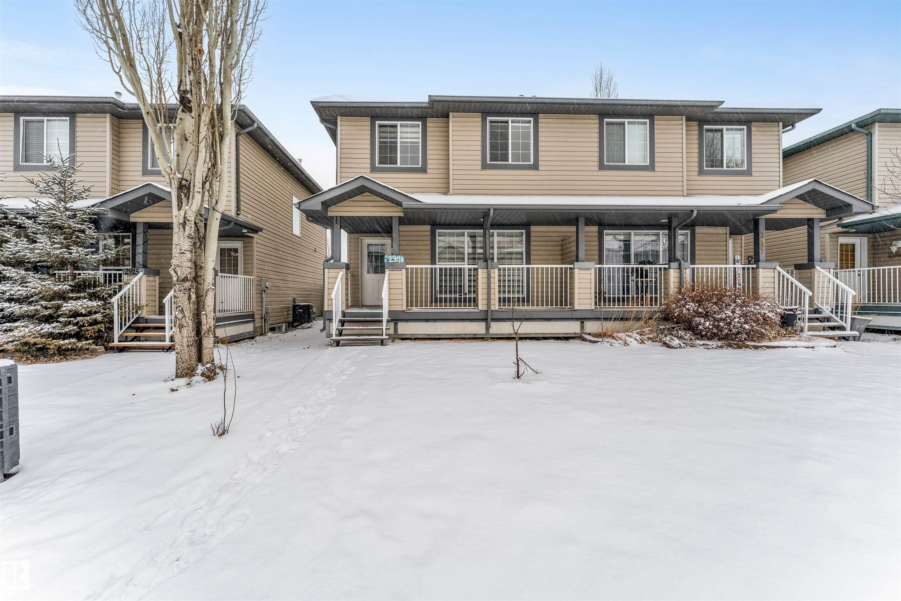 Photo for MLS®# E4467886 - home for sale at 2911 26 Street Northwest, Silver Berry, Edmonton AB