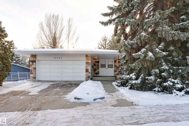13703 Buena Vista Road, Edmonton