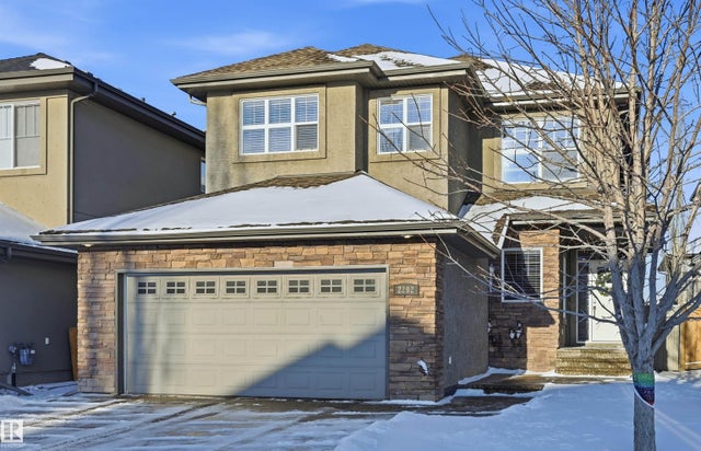 2292 Warry Loop, Edmonton