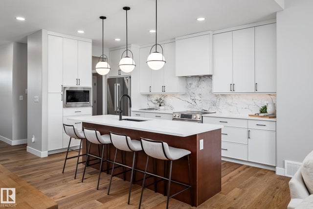 15 Newbury Circle, Sherwood Park