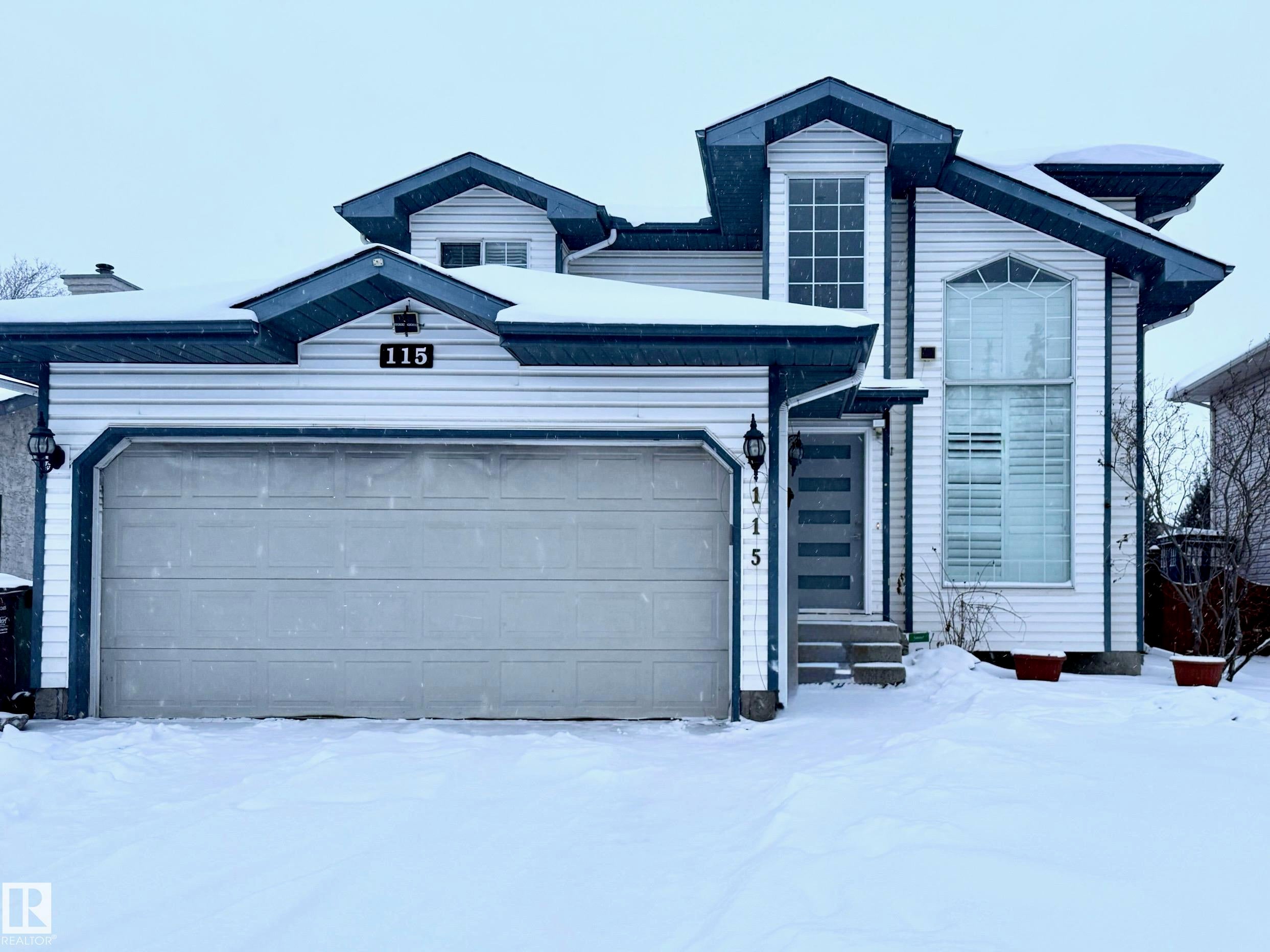 St. Albert Single Family Home for Sale 