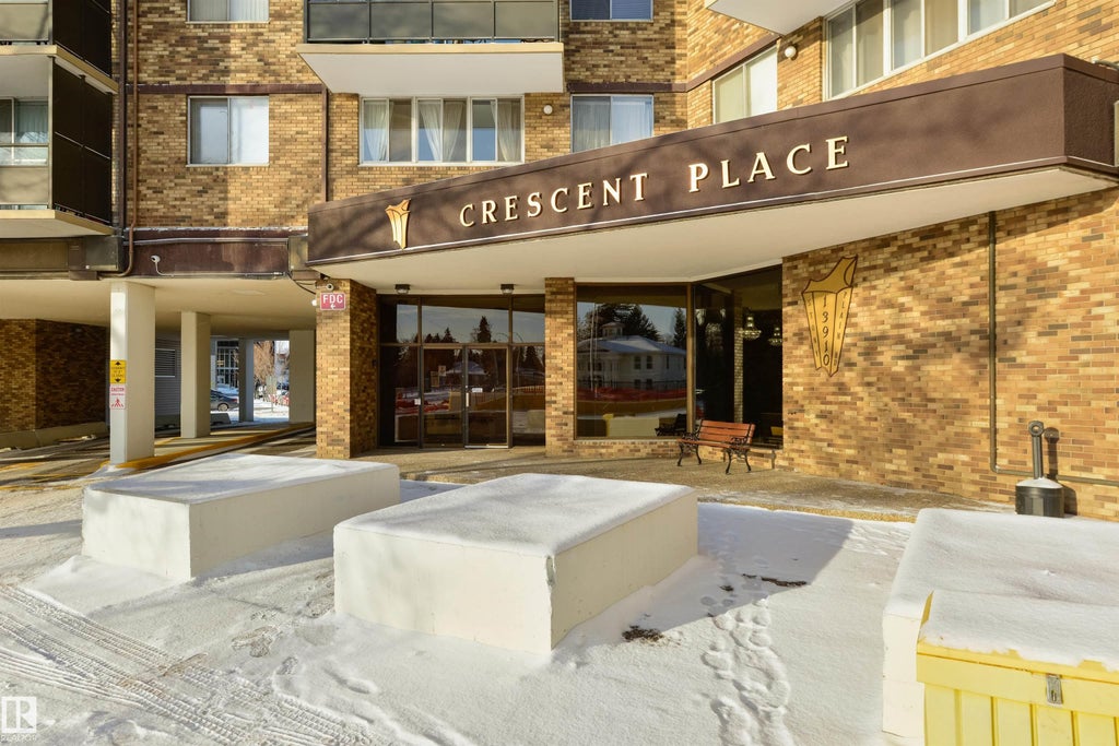 601 13910 Stony Plain Road Nw, Edmonton