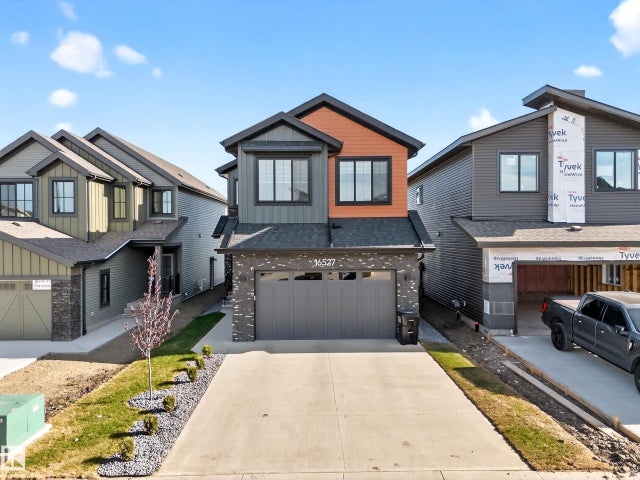 16527 3 Street, Edmonton