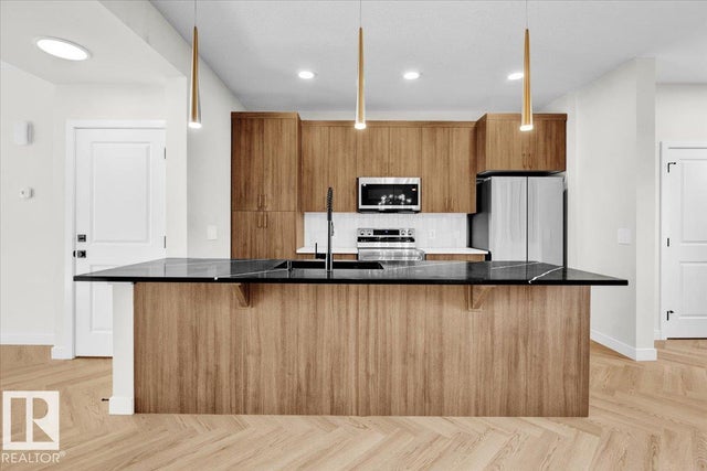 1325 Keswick Drive, Edmonton