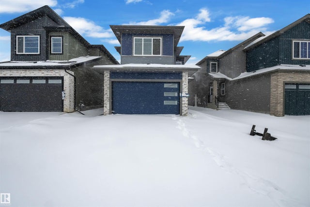 Photo for MLS®# E4468439 - home for sale at 28 Norwyck Way, Fenwyck, Spruce Grove AB