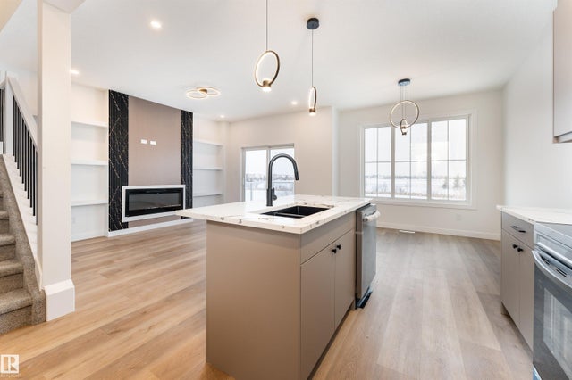 Home for Sale Located at 186 Elliot Wynd, Fort Saskatchewan, AB