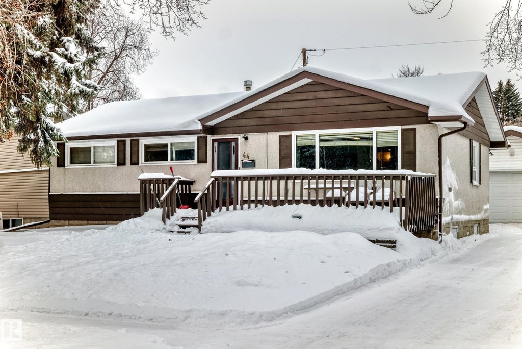 44 Grandin Road, St. Albert