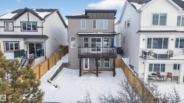 3230 Parker Loop, Edmonton