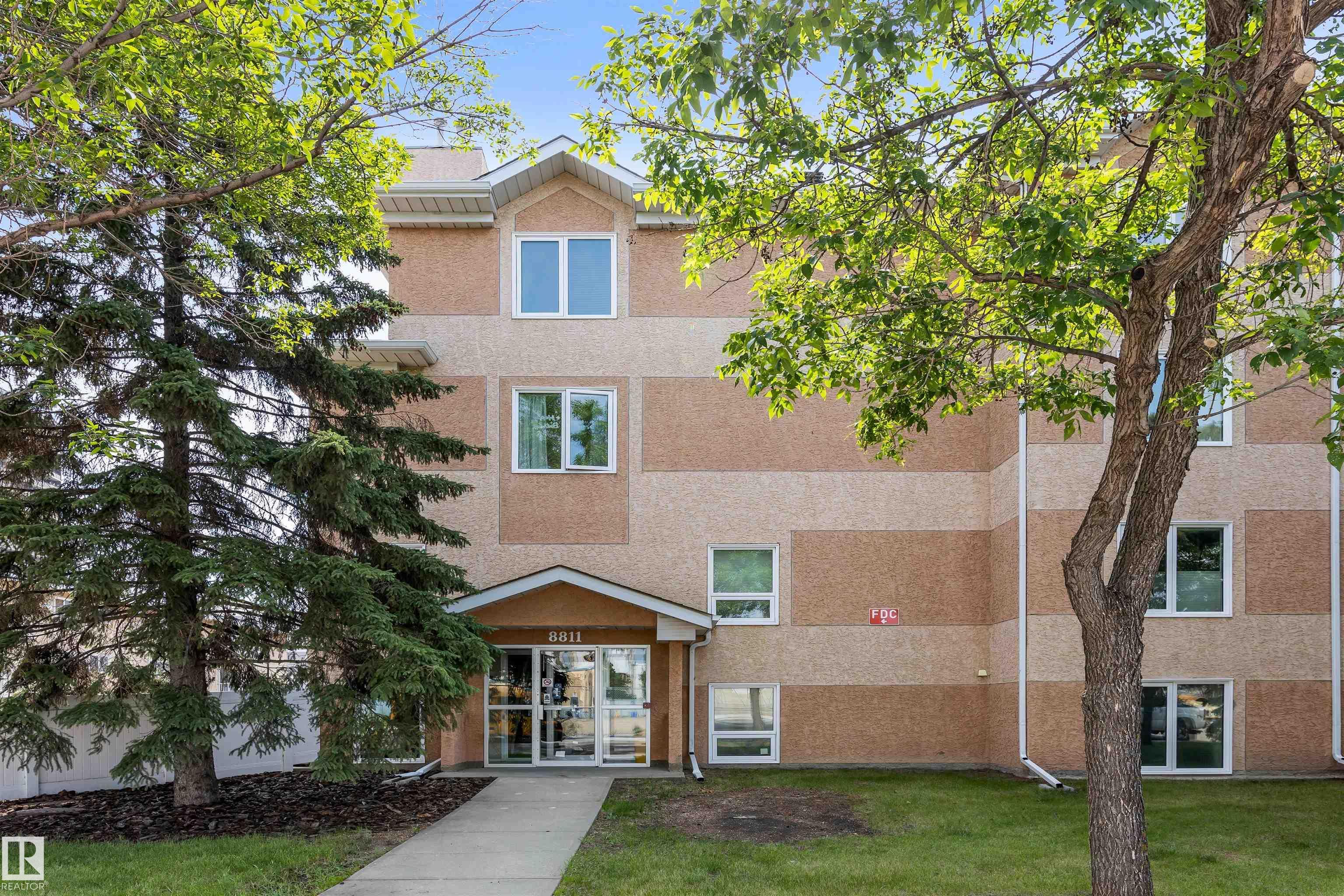 Condo / Townhouse Property for Sale at 304 8811 106a Avenue Northwest, Edmonton: MLS®# E4469079