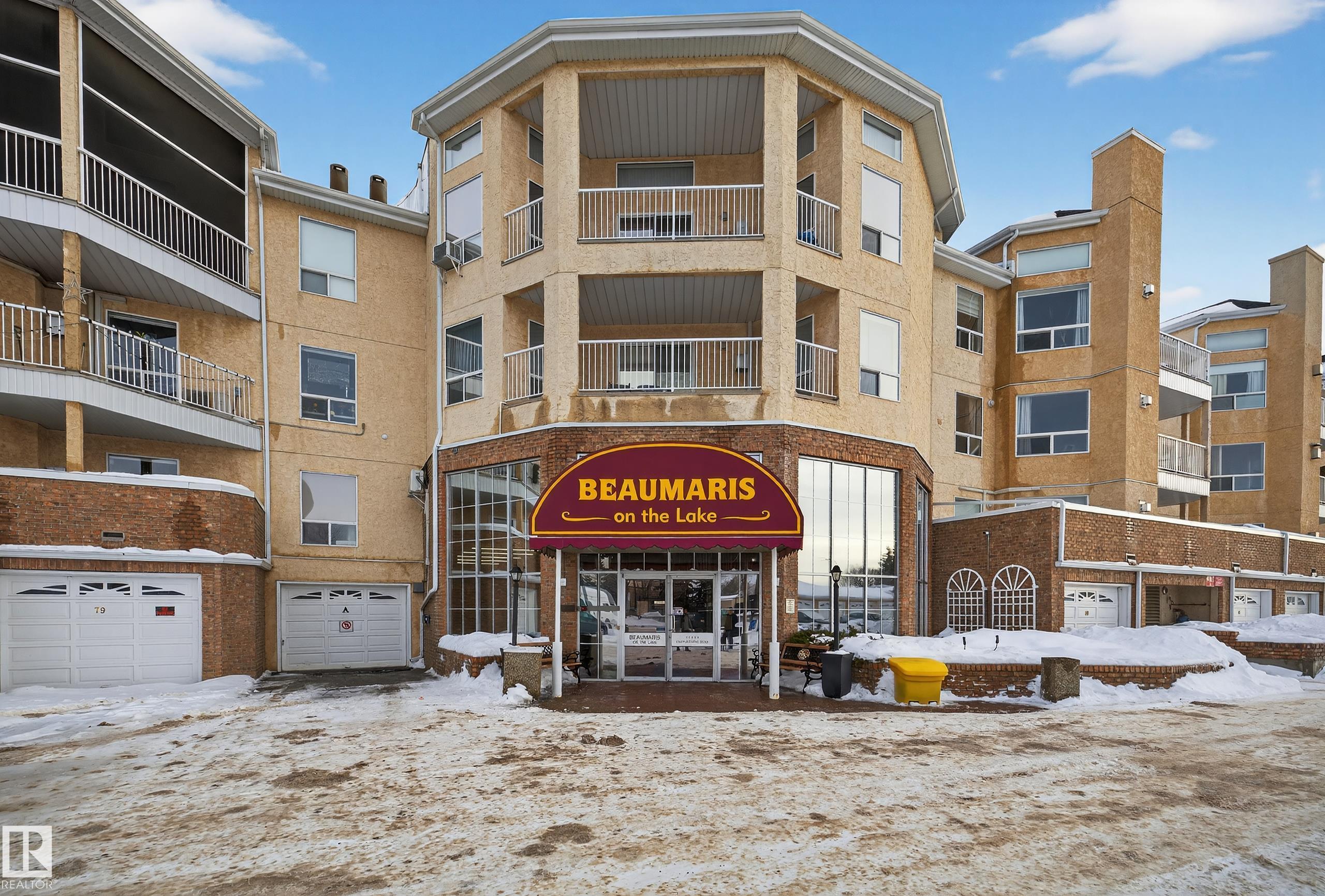 Edmonton Real Estate: Condo / Townhouse Property for Sale in Beaumaris