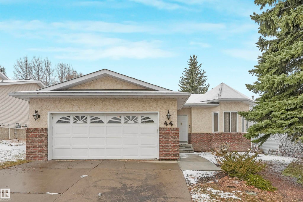 44 Lennox Drive, St. Albert