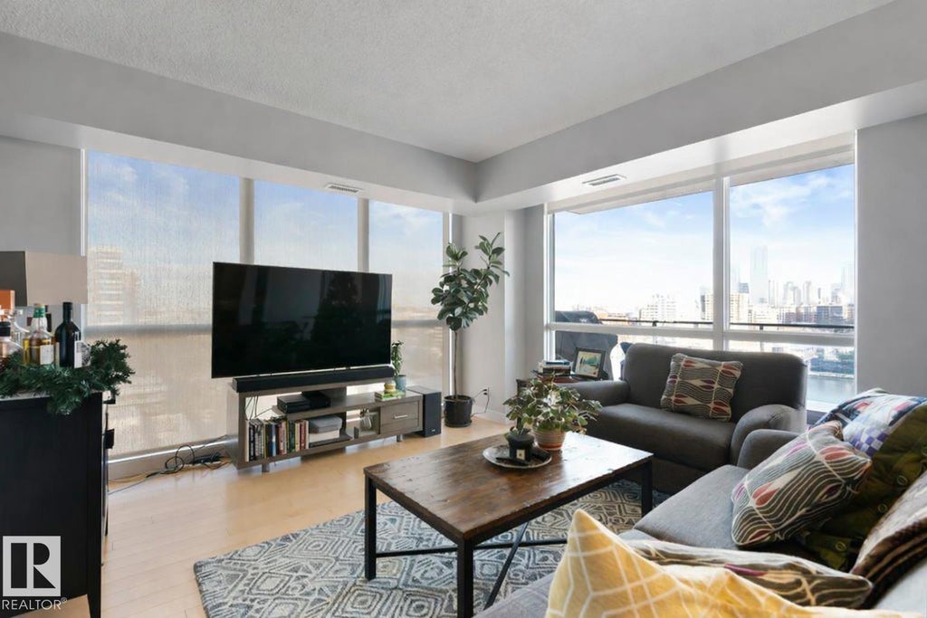 1104 10046 117 Street, Edmonton