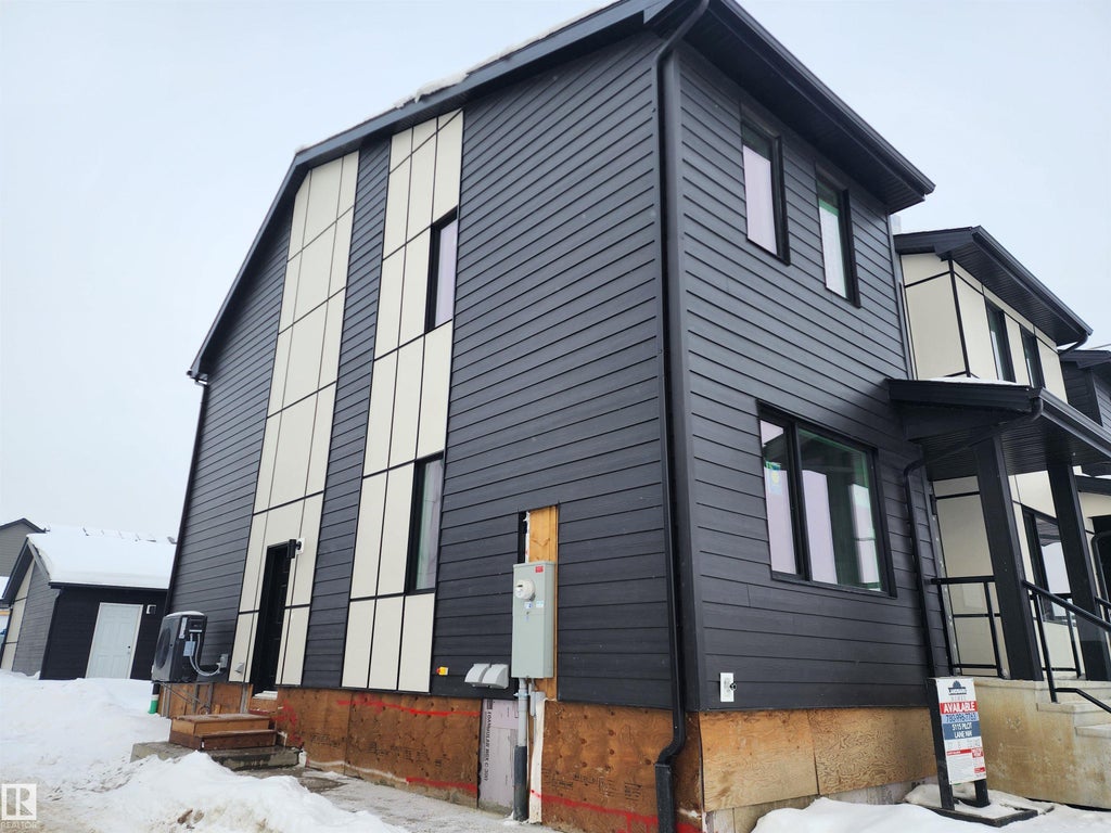 5115 Pilot Lane, Edmonton