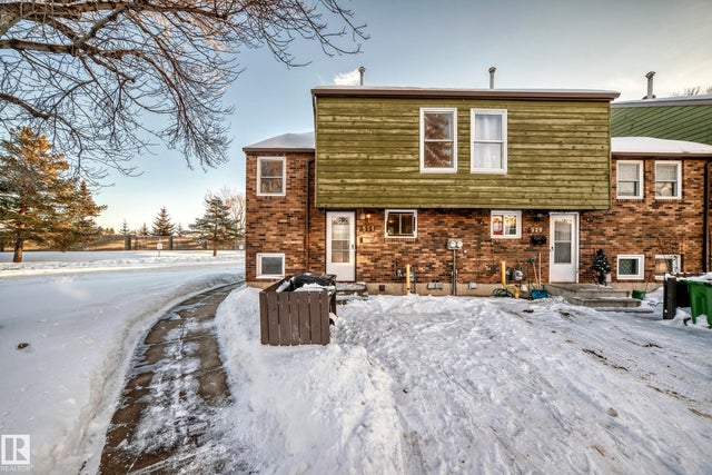 531 Abbottsfield Road, Edmonton