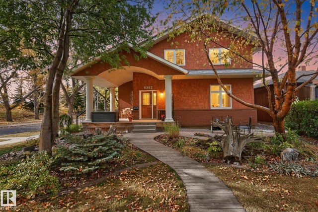 Bonnie Doon Real Estate Listing, Edmonton, AB T6C 3T8