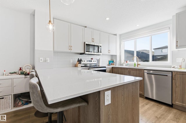 656 35 Street, Edmonton