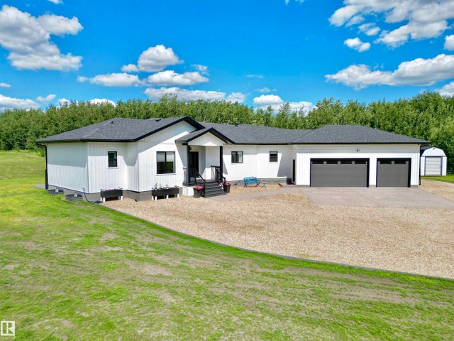 197 50072 Range Road 205, Rural Camrose County