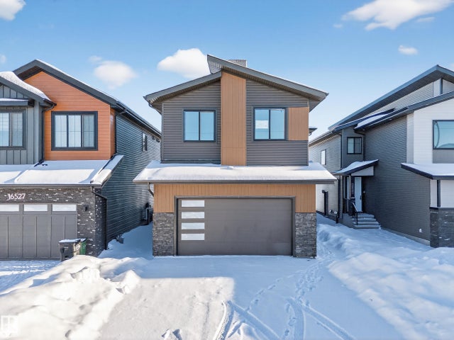 16523 3 Street, Edmonton