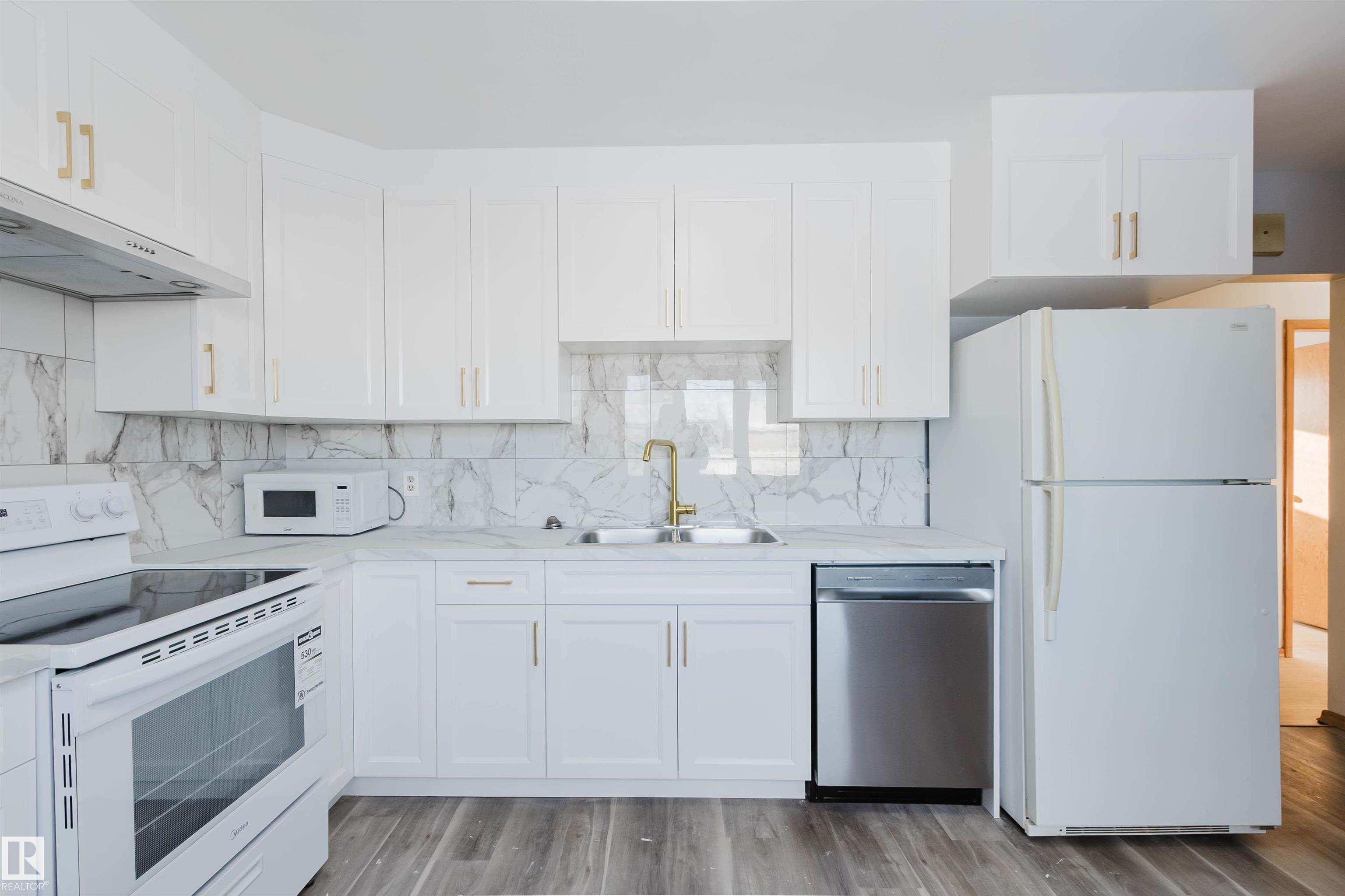 Photo of Listing #E4469776