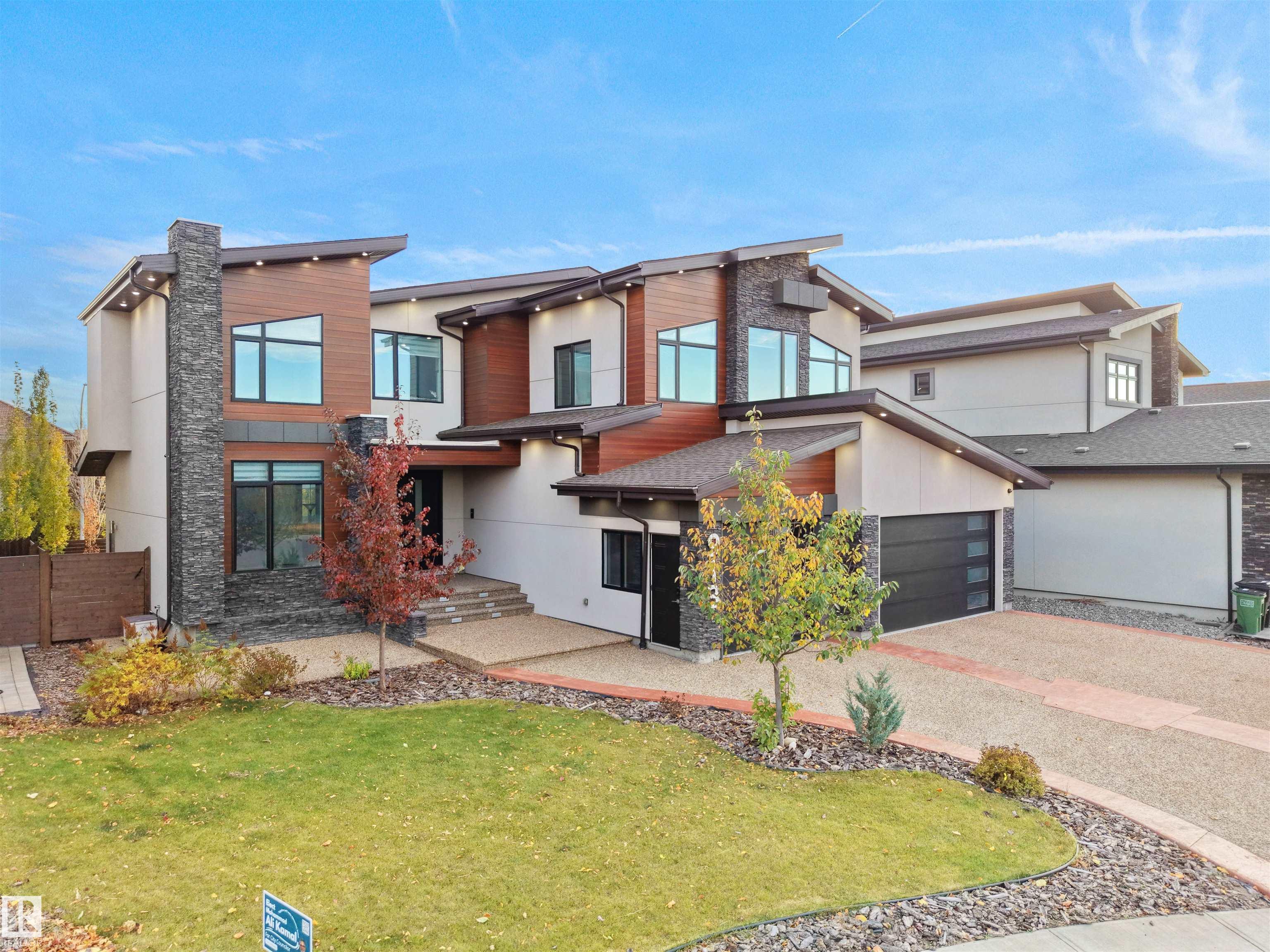 Edmonton Real Estate: Single Family Property for Sale in Windermere