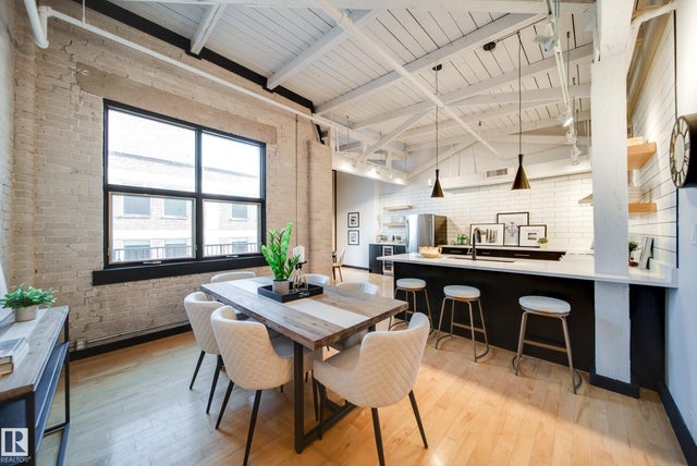 Photo of Listing #E4469815