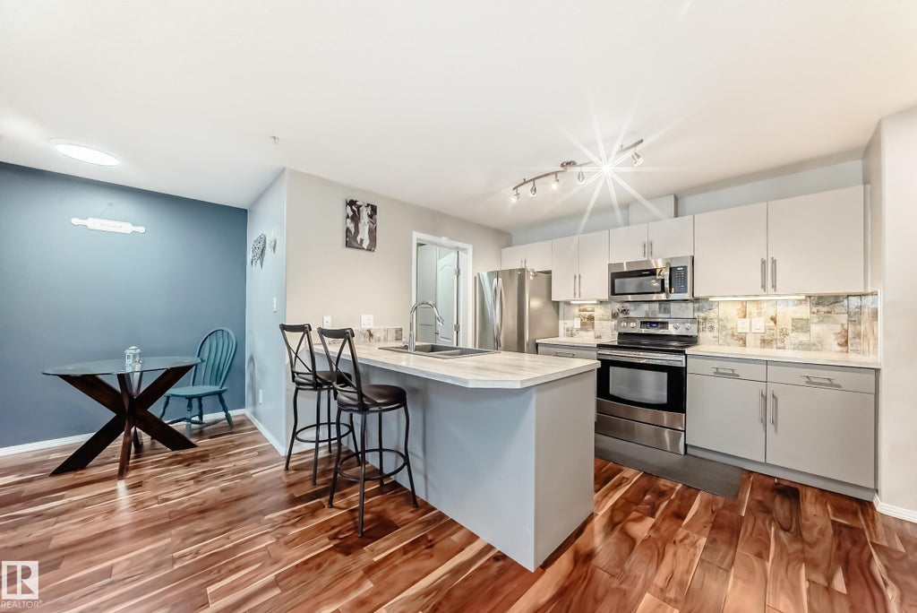 230 592 Hooke Road Nw, Edmonton