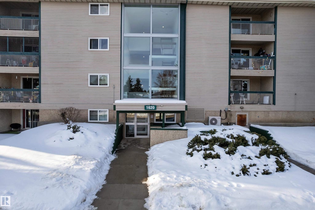 302 1620 48 Street Nw, Edmonton