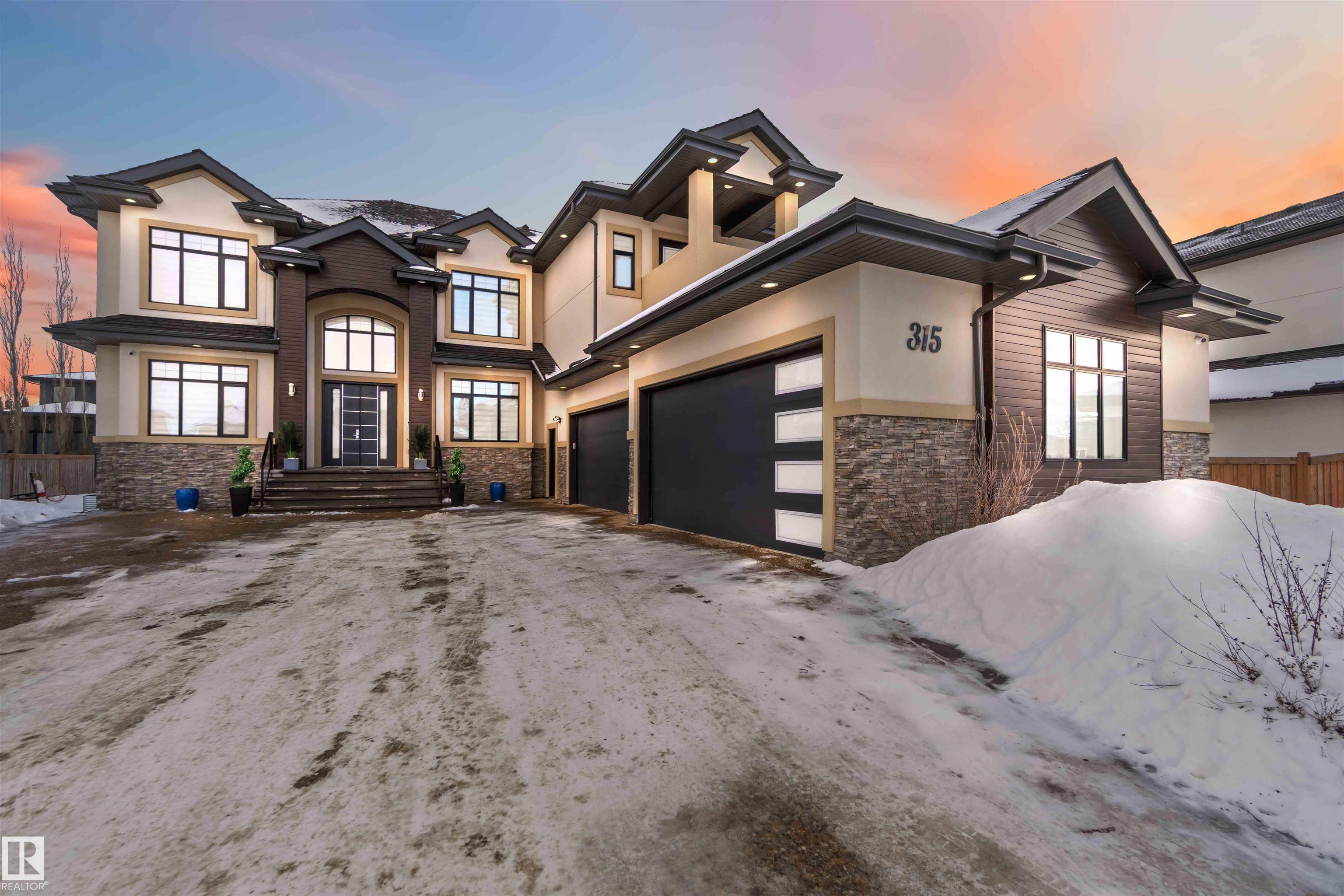 Photo for MLS®# E4470016 - home for sale at 315 52327 Rge Road 233, Sherwood Golf & Country Club Estates, Rural Strathcona County AB