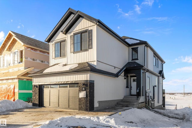 90 Chelles Wynd, St. Albert