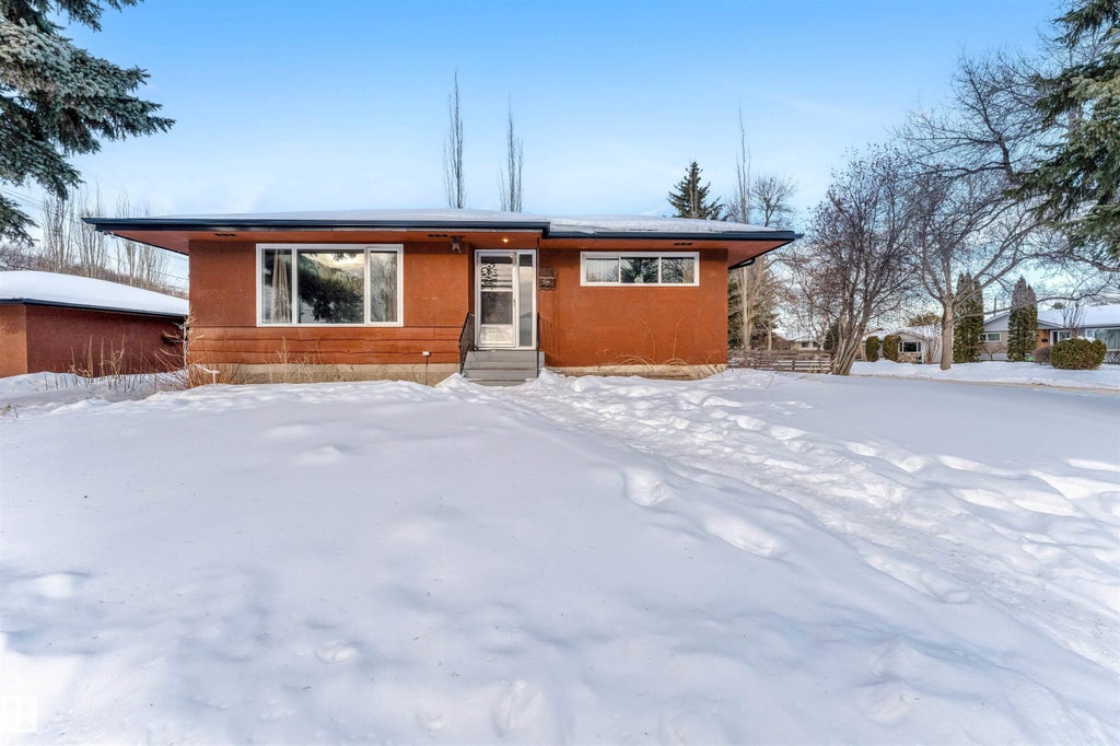 12202 45 Street Nw, Edmonton