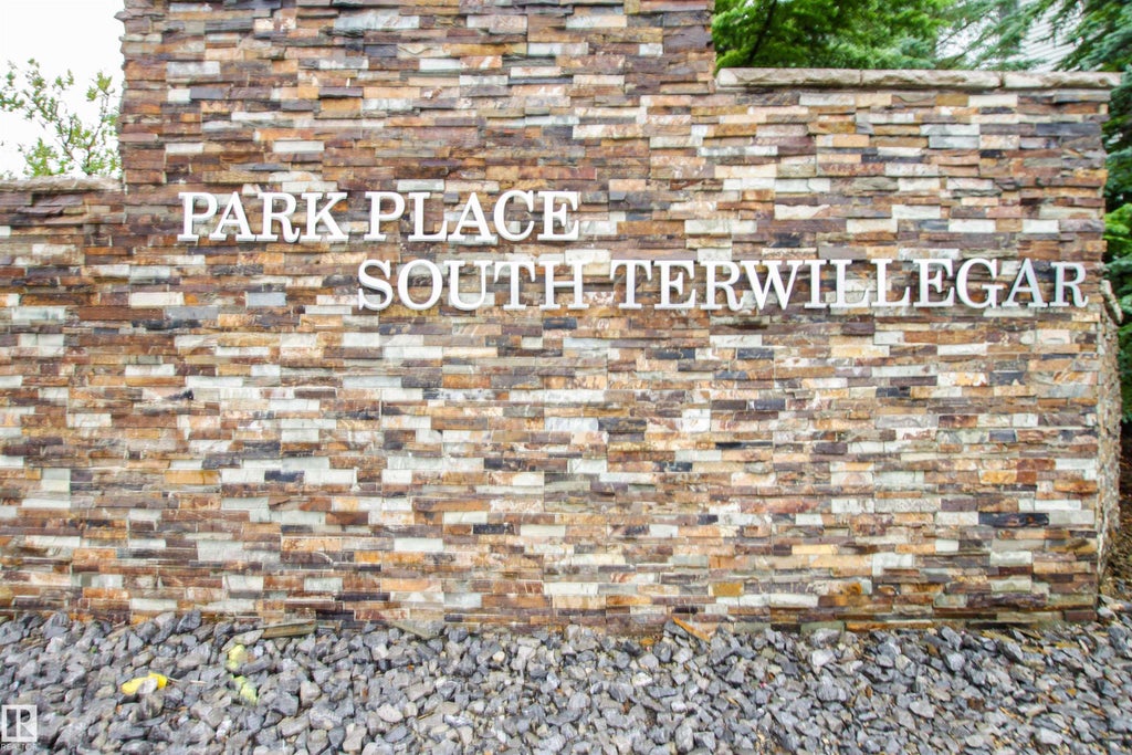 7208 7327 South Terwillegar Drive Nw, Edmonton