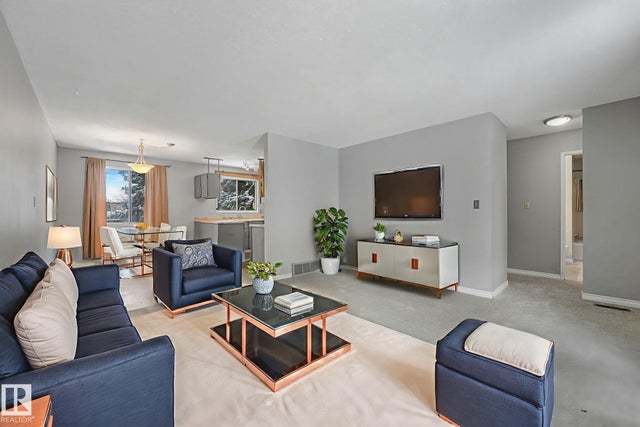 6411 12 Avenue, Edmonton