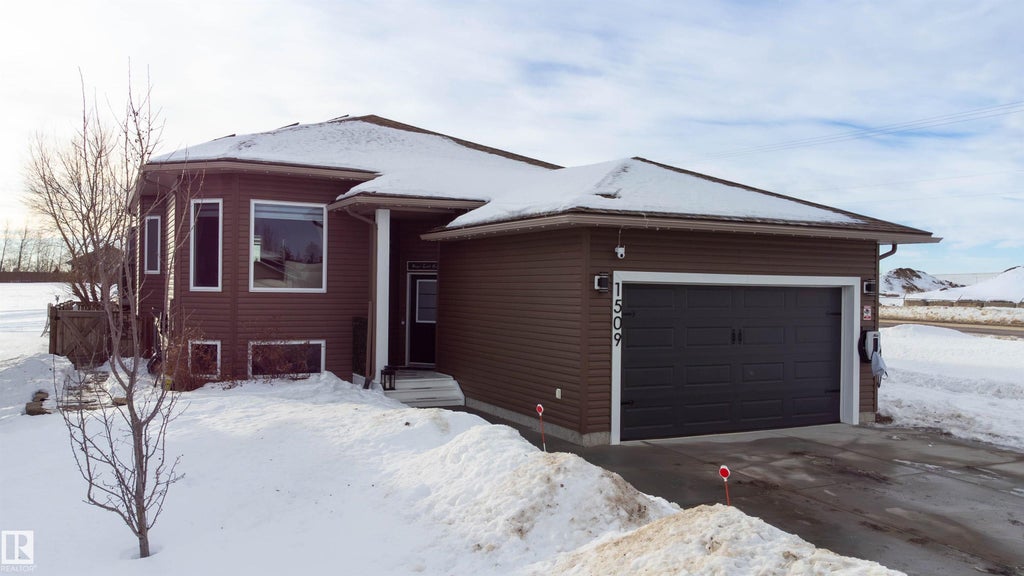 1509 14 Avenue, Cold Lake