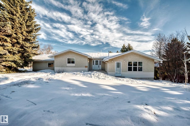 26 Louisbourg Place, St. Albert