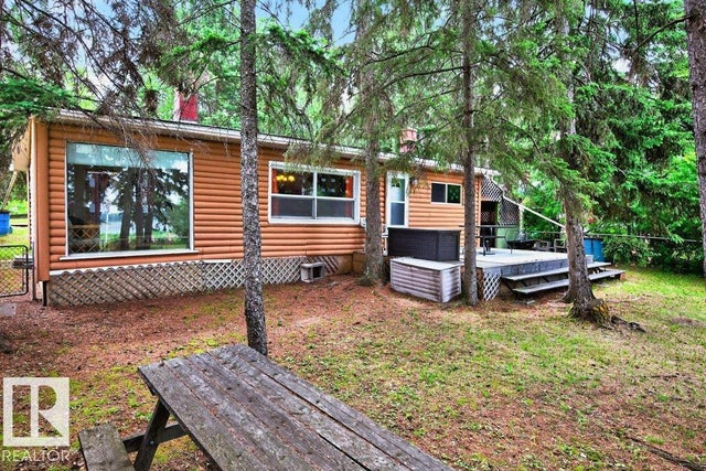 287 Lakeshore Drive, Rural Lac Ste. Anne County