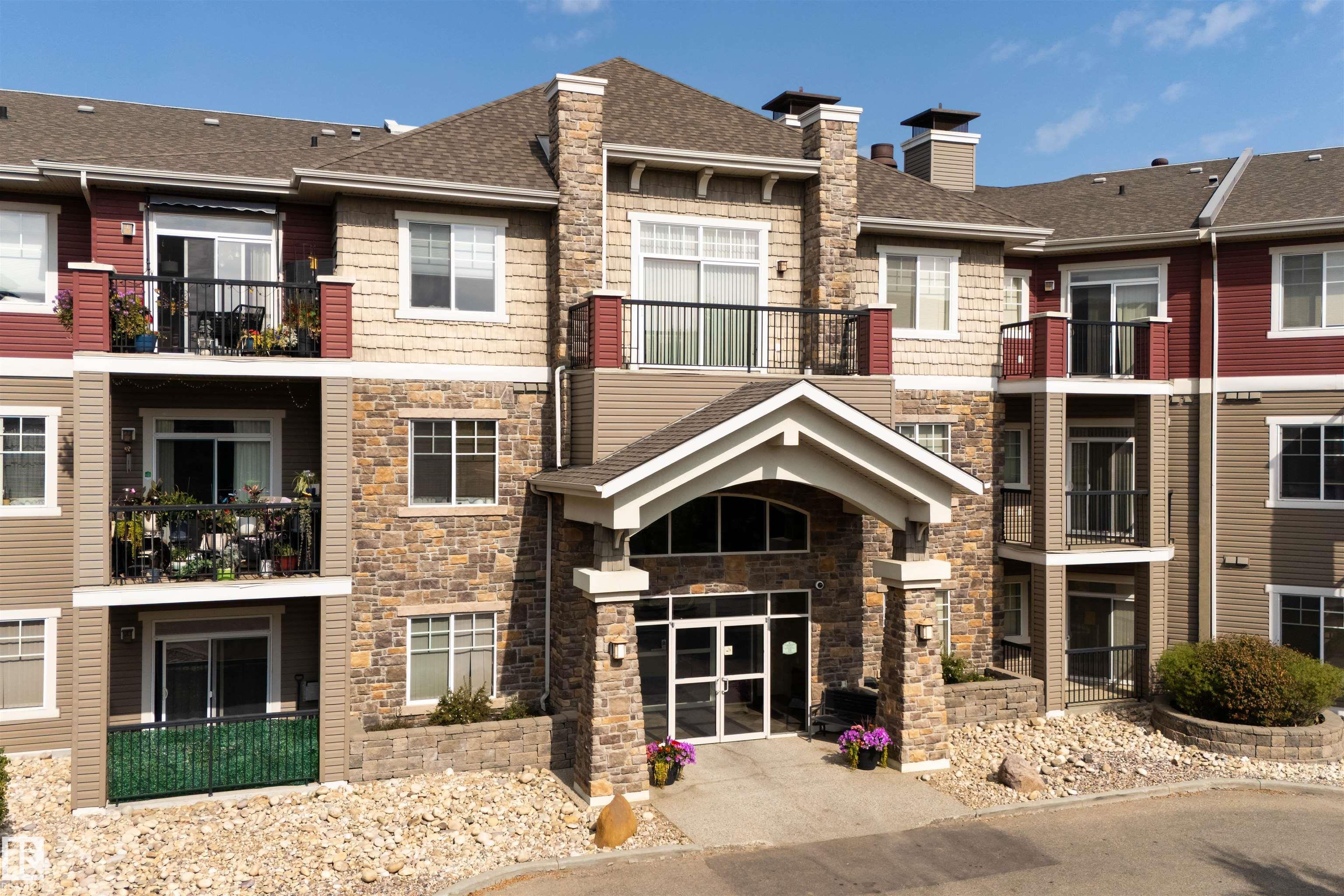 Condo / Townhouse Home for Sale in Edmonton, AB