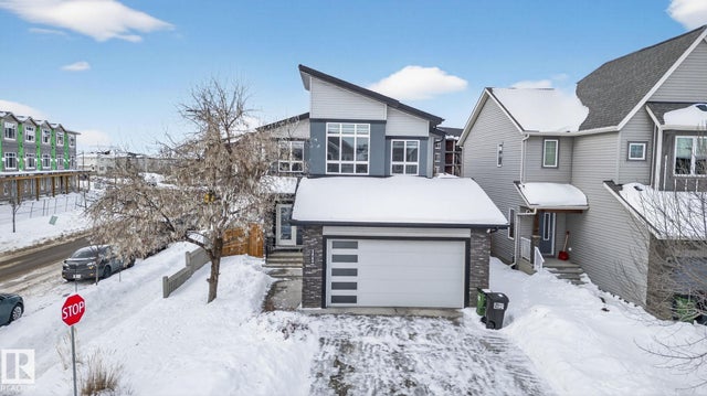 3964 Claxton Loop, Edmonton