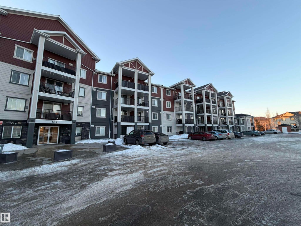 104 920 156 Street Nw, Edmonton