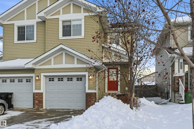 6833 Cardinal Link, Edmonton