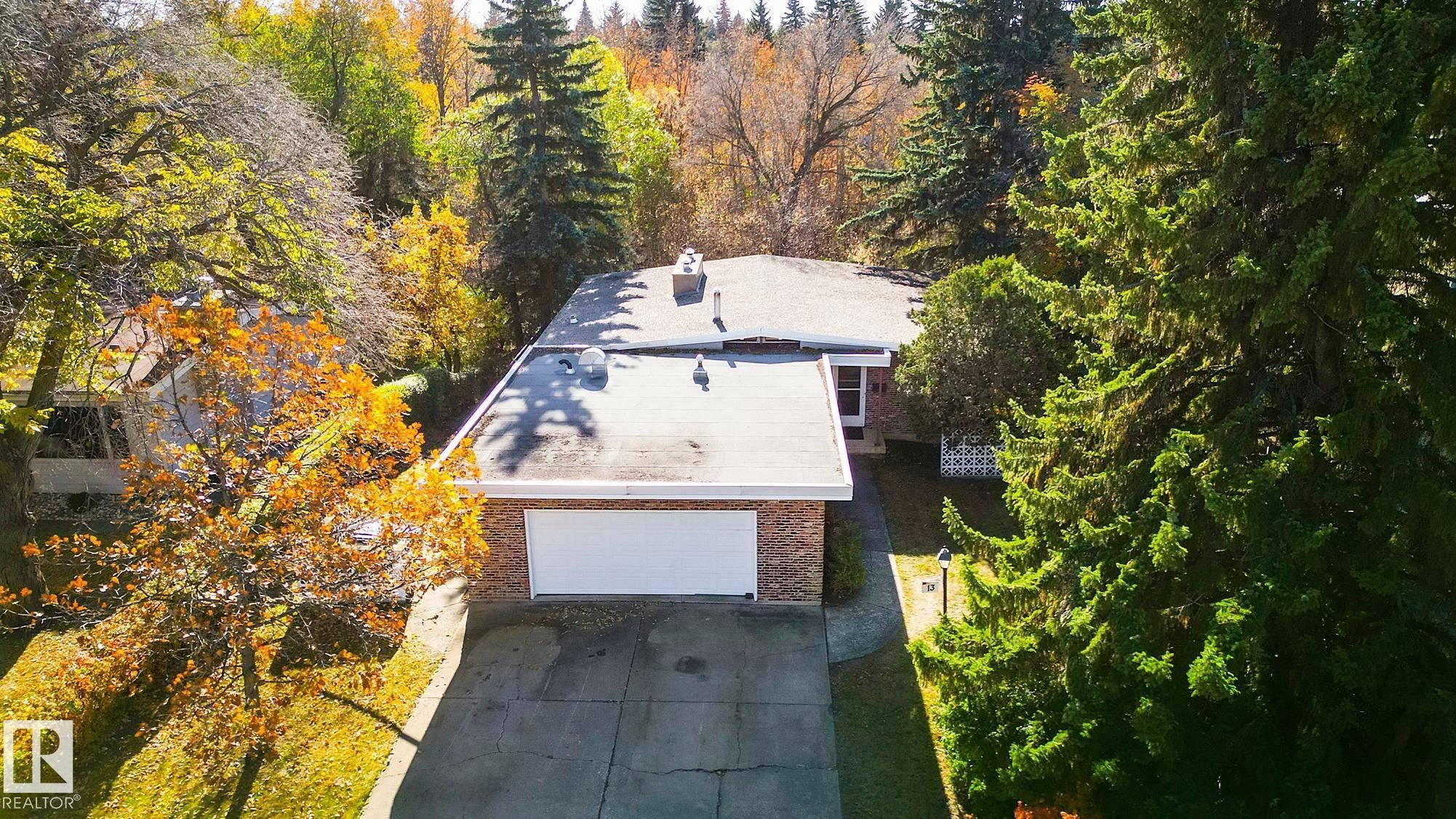 Single Family Property for Sale at 13 Valleyview Crescent Northwest, Edmonton: MLS®# E4470499