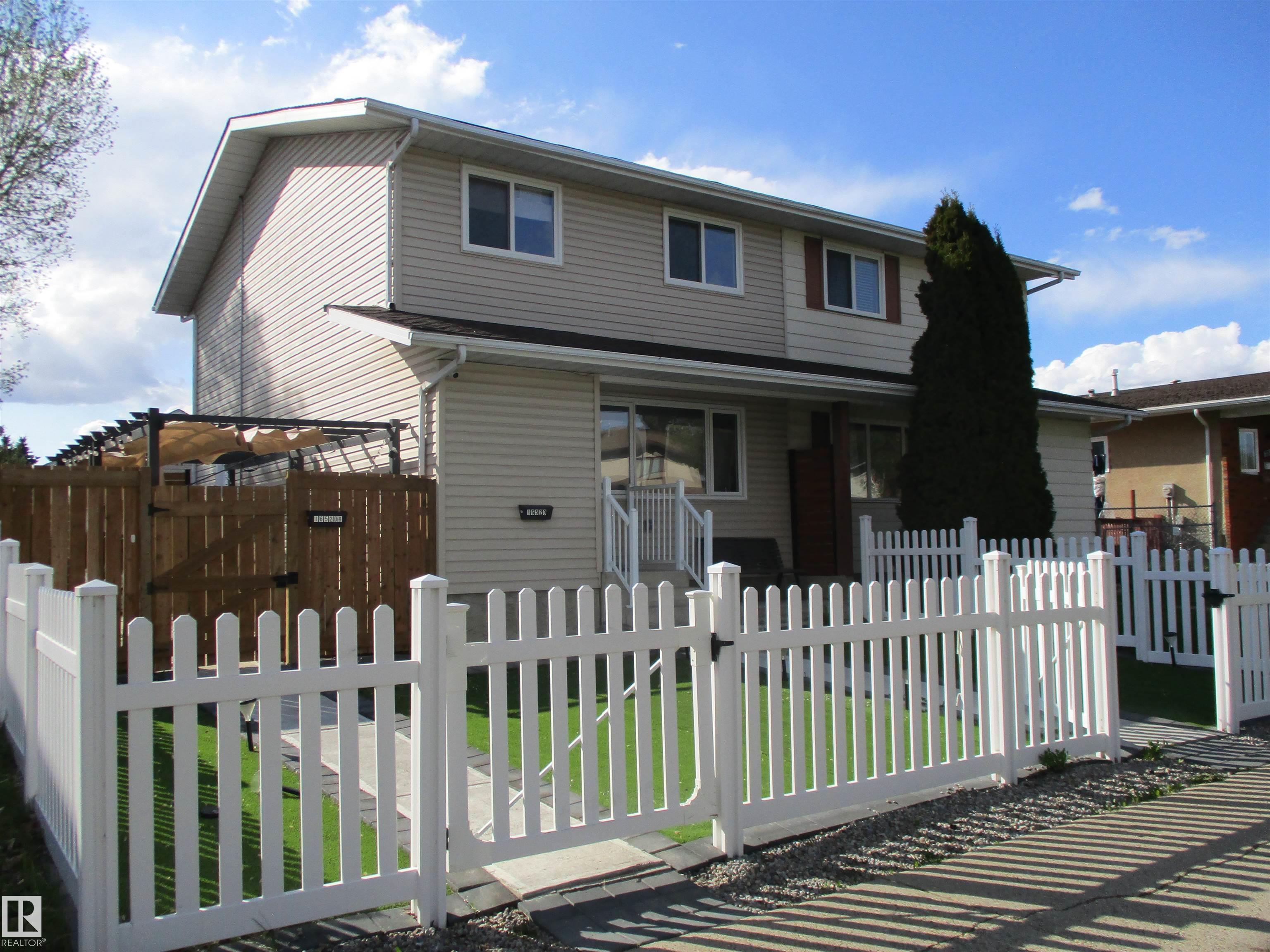 Photo for MLS®# E4470502 - home for sale at 16520 115 Street Northwest, Dunluce, Edmonton AB