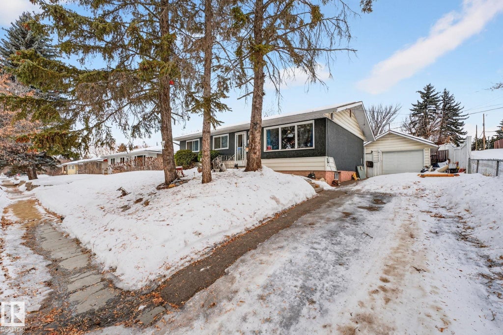 21 Sheridan Drive, St. Albert