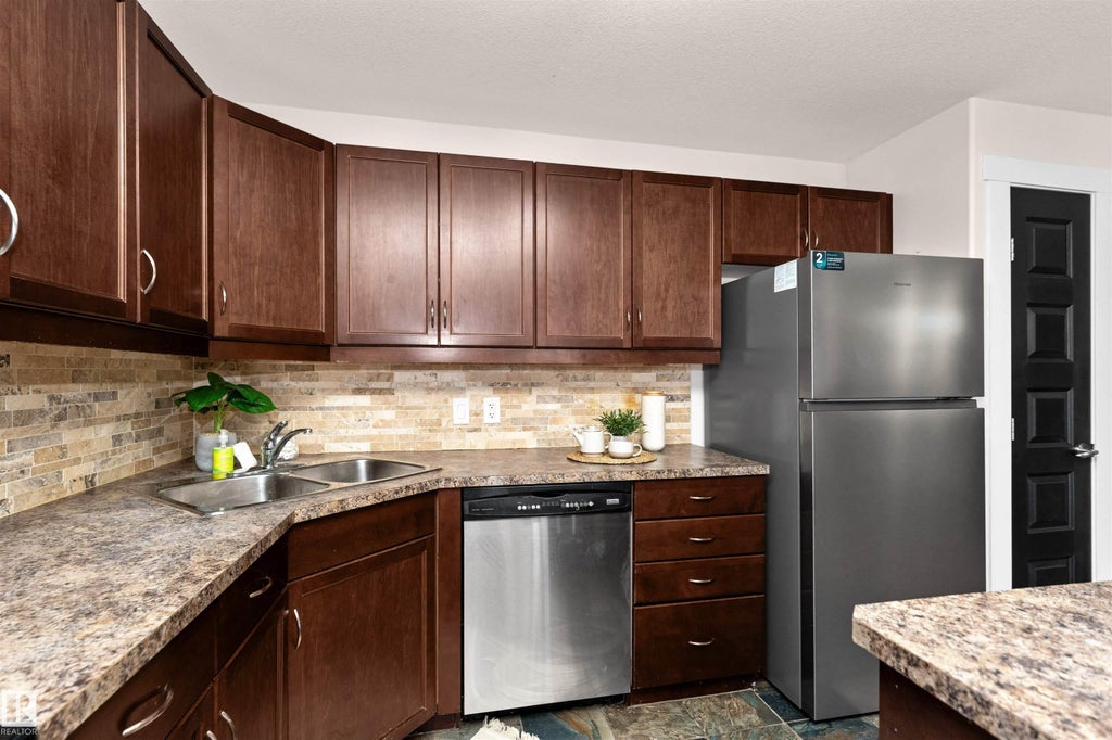 220 7909 71 Street Nw, Edmonton