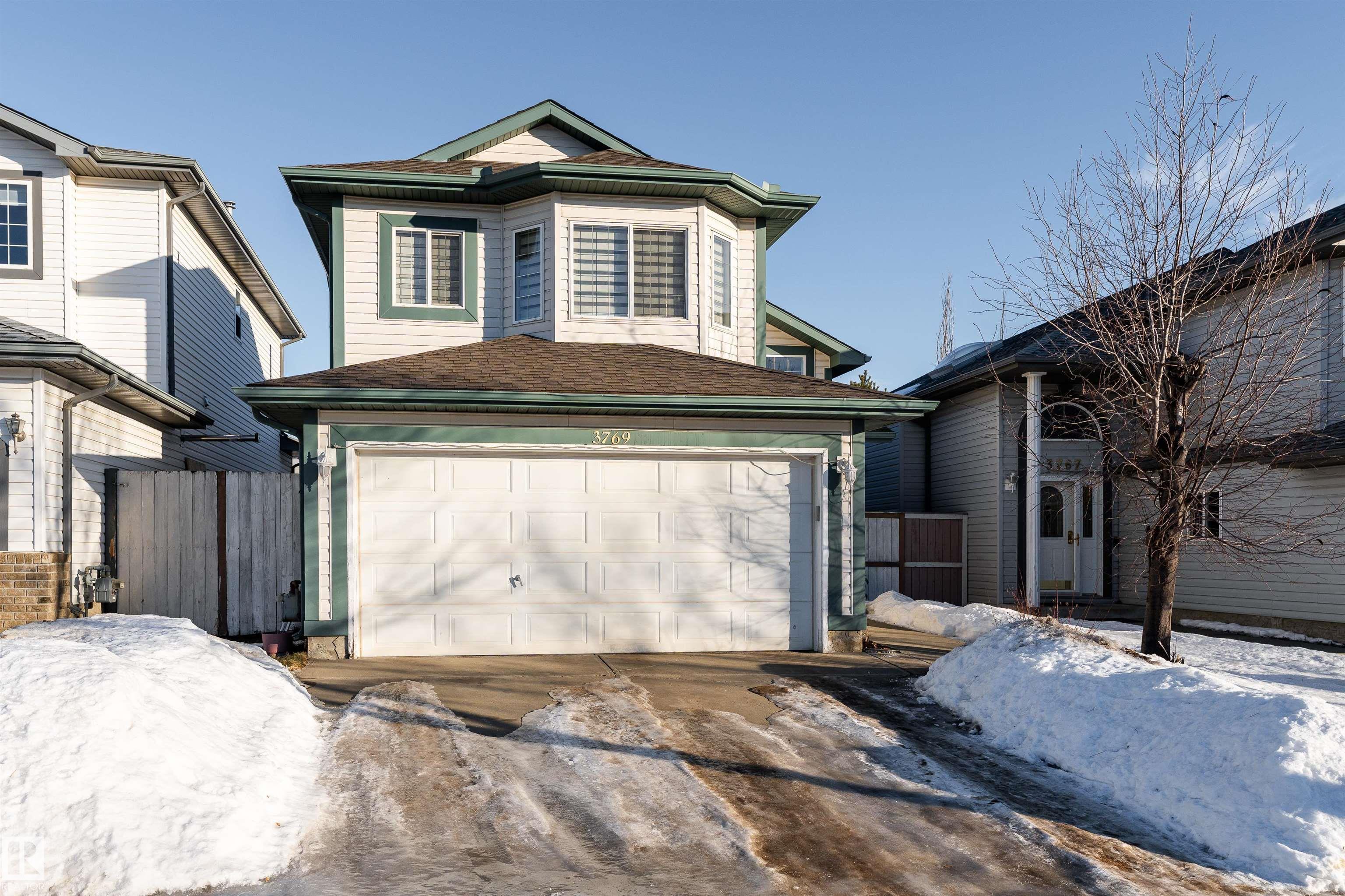 Photo for MLS®# E4470890 - home for sale at 3769 23 Street Northwest, Wild Rose, Edmonton AB
