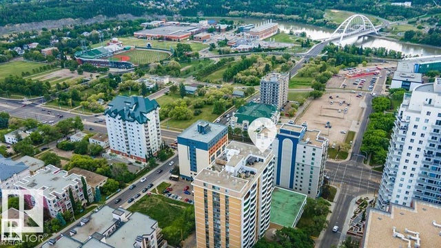 4 9725 106 Street, Edmonton