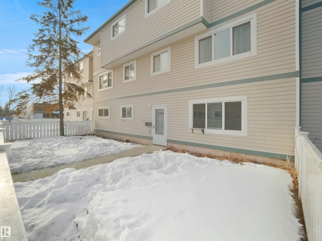 1460 Lakewood Road, Edmonton