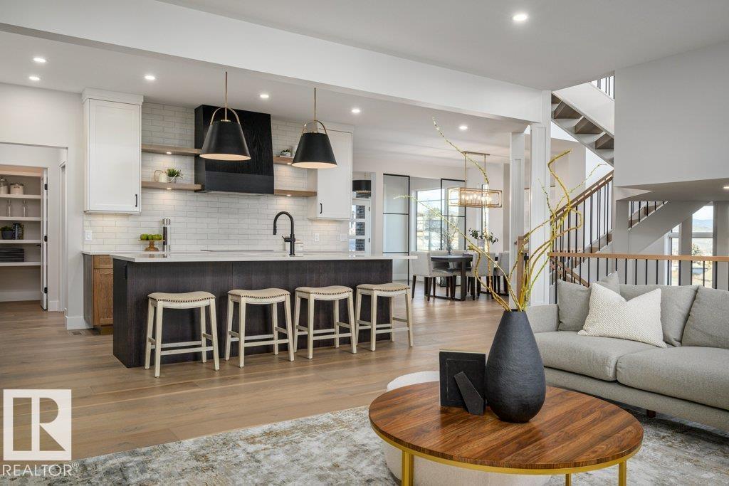 4640 Chegwin Wynd, Edmonton