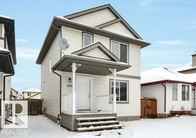 Photo for MLS®# E4471131 - home for sale at 2338 29a Avenue Northwest, Silver Berry, Edmonton AB