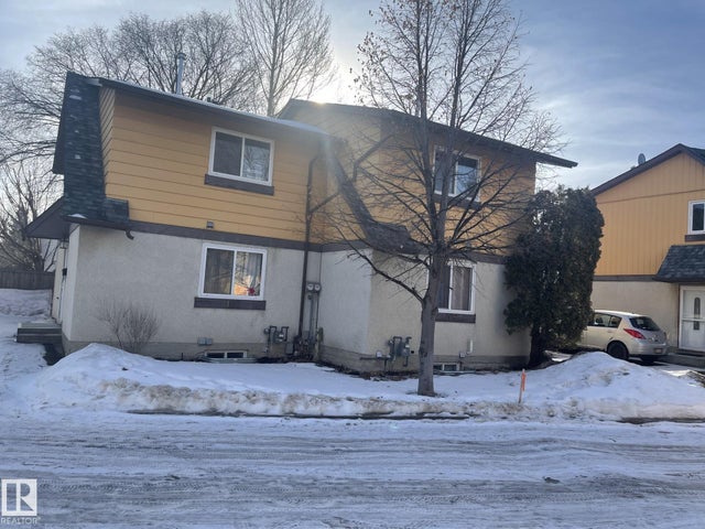 107 Woodstock, Edmonton